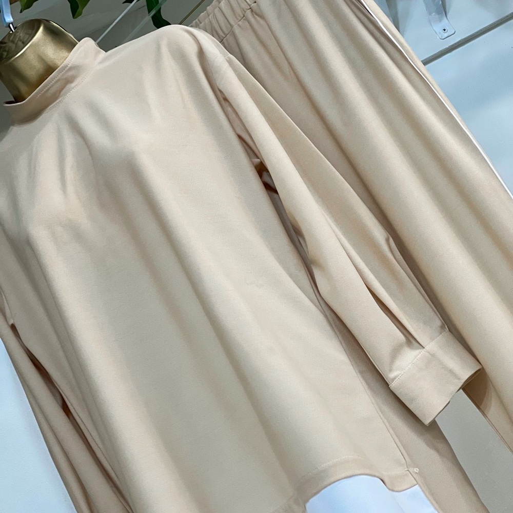 Pants Suit